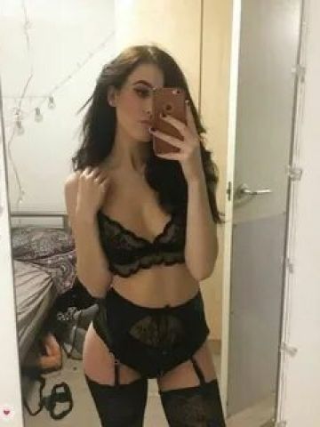 Полина